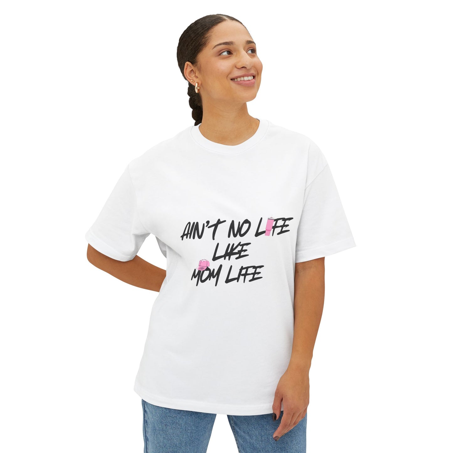 Mom Life Oversized Tee - Comfortable Unisex T-Shirt for Mothers